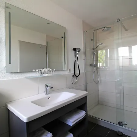 Hotel Schiff Am 3*