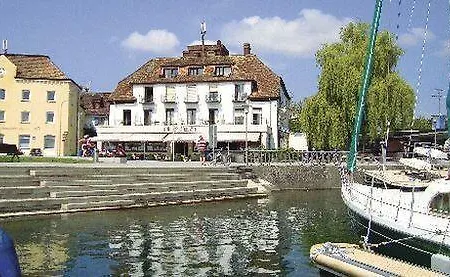 Hotel Schiff Am 3*