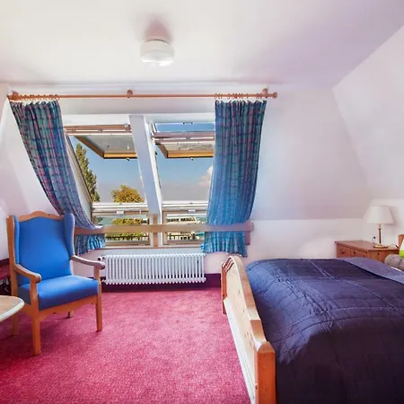 Schiff Am Hotel 3*