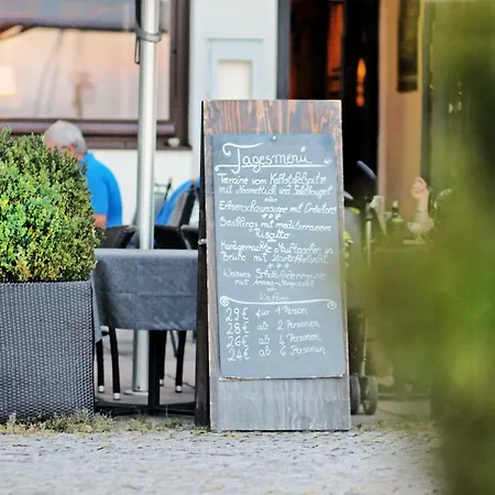Schiff Am Hotel Konstanz
