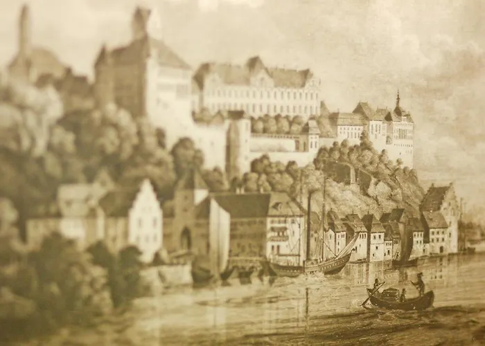 Schiff Am Κωνσταντία